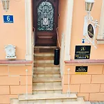 Ambasadorski 酒店