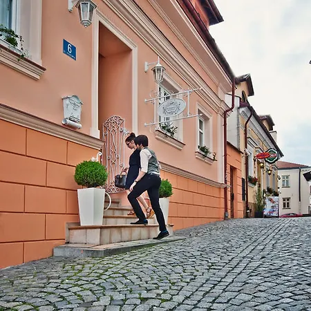 Ambasadorski Hotel 3*