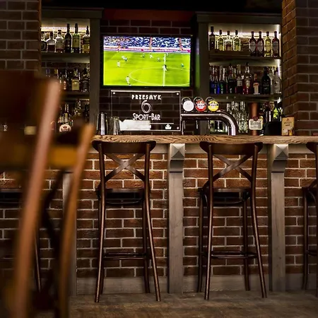 Hotel Ambasadorski 3*