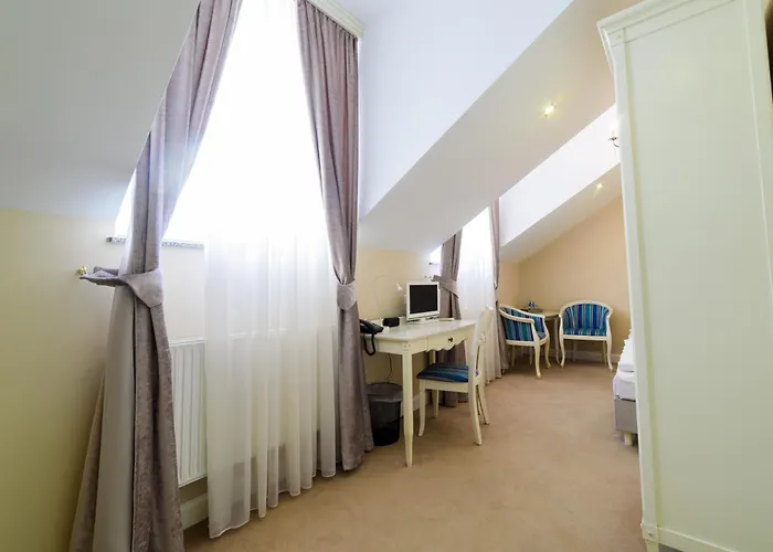 Ambasadorski 3* Rzeszów