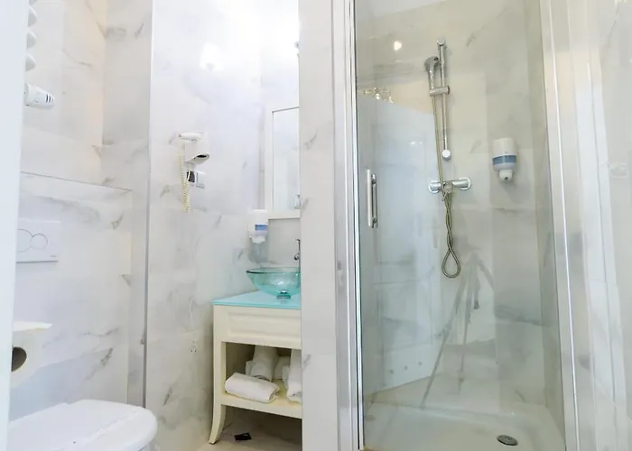 Отель Ambasadorski 3*