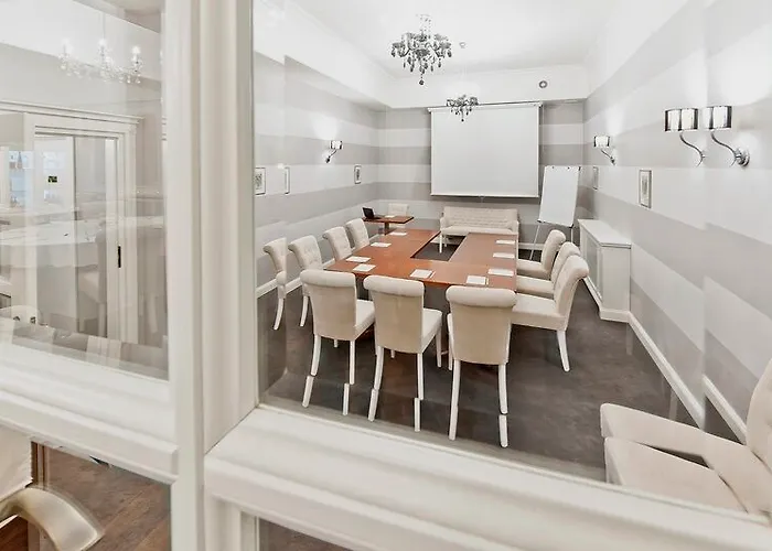 Ξενοδοχείο Ambasadorski